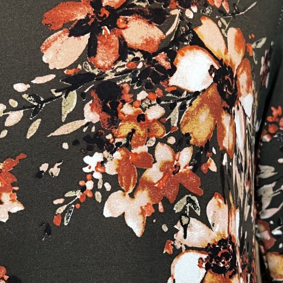 Reborn J Maxi Dress Size Medium Green Floral Long Sleeve Stretch Smooth Soft - Picture 3 of 13